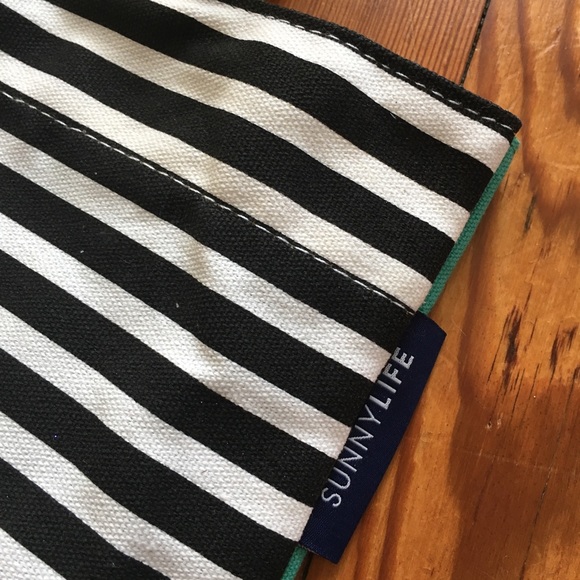 SunnyLife Avalon Tote - Picture 3 of 3